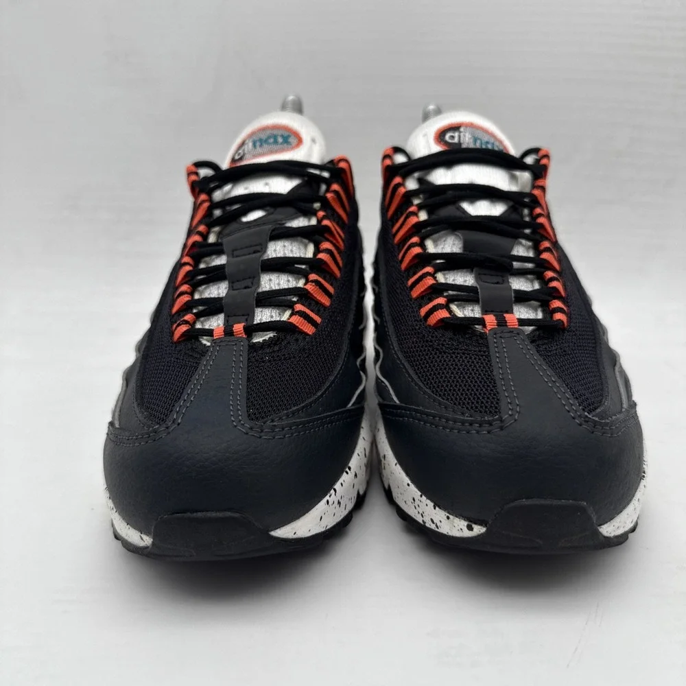 Nike Air Max 95 Recraft Black Athletic Shoes Sneakers CJ3906-008 Youth SZ 5 Y